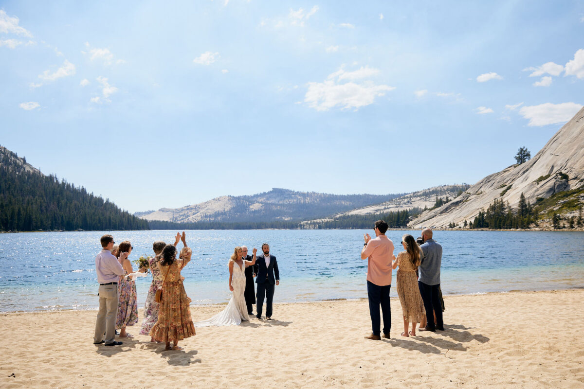 elope in Yosemite